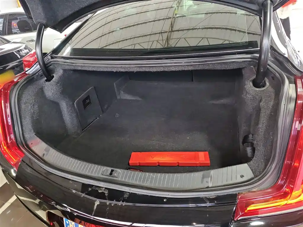 Cadillac XTS 2018 28T Elite фото 19