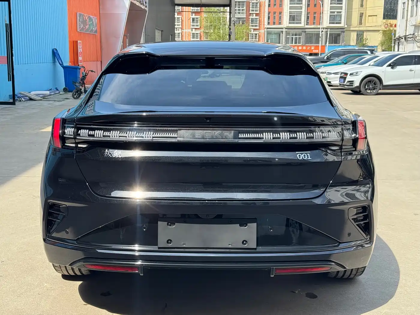 ZEEKR EXTREME KRYPTON 001