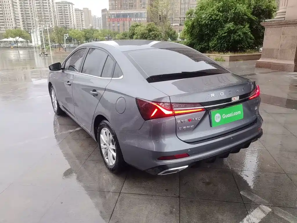 Roewe i5 2025 2023 1.5L CVT Luxury Edition