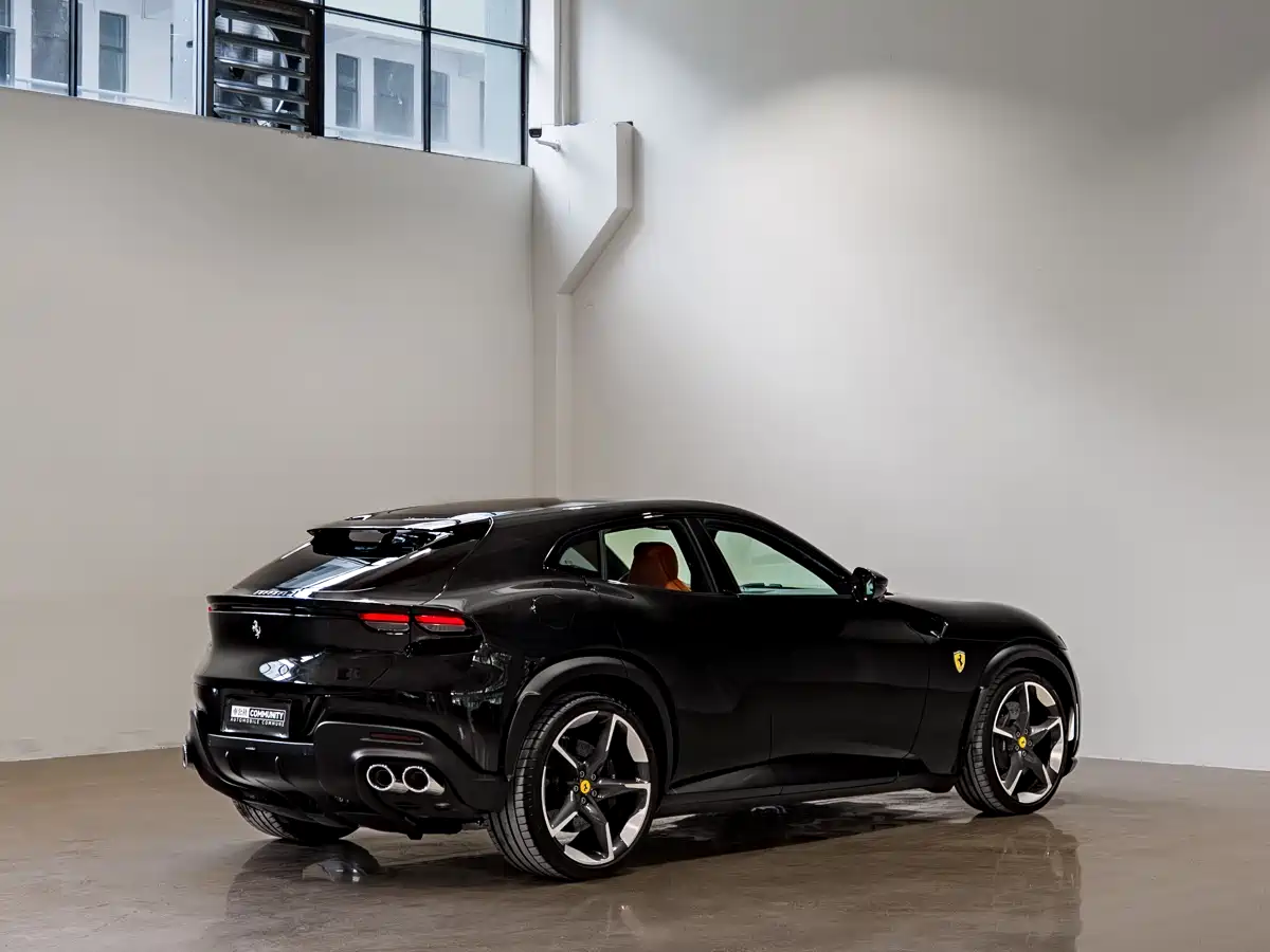 Ferrari Purosangue 2024 2023 6.5L V12