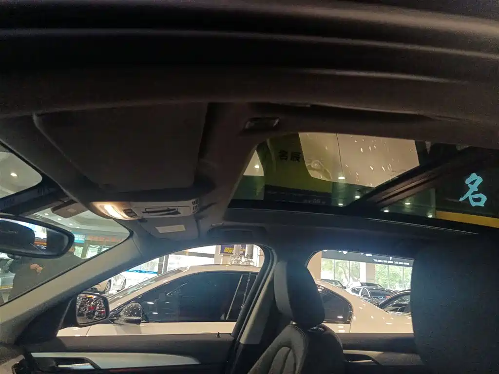 BMW X1 2019 sDrive20Li Leading Model фото 14