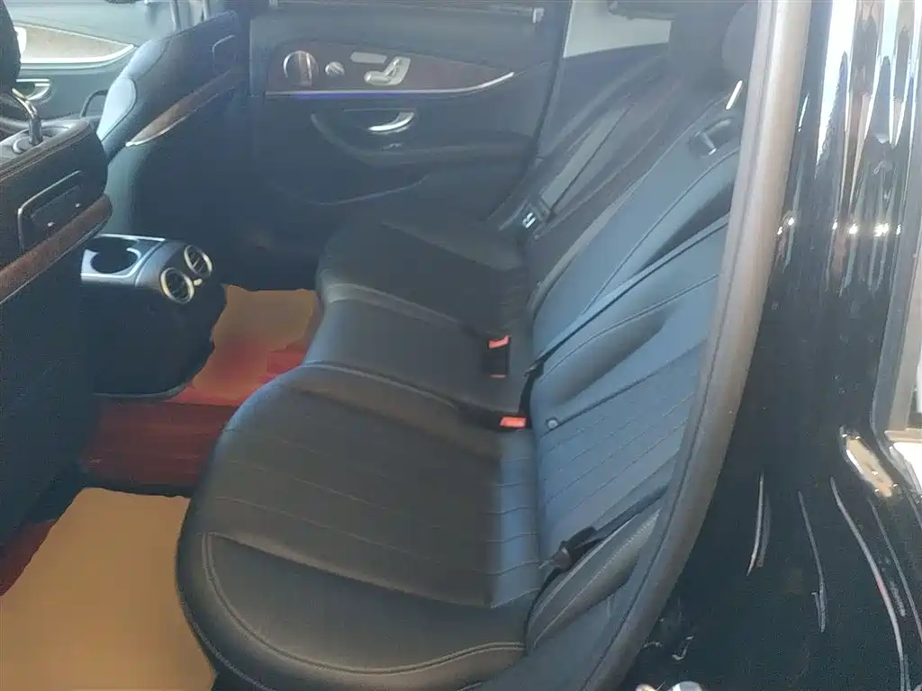 Mercedes-Benz E-Class 2019 Facelift E 300 L Luxury фото 13