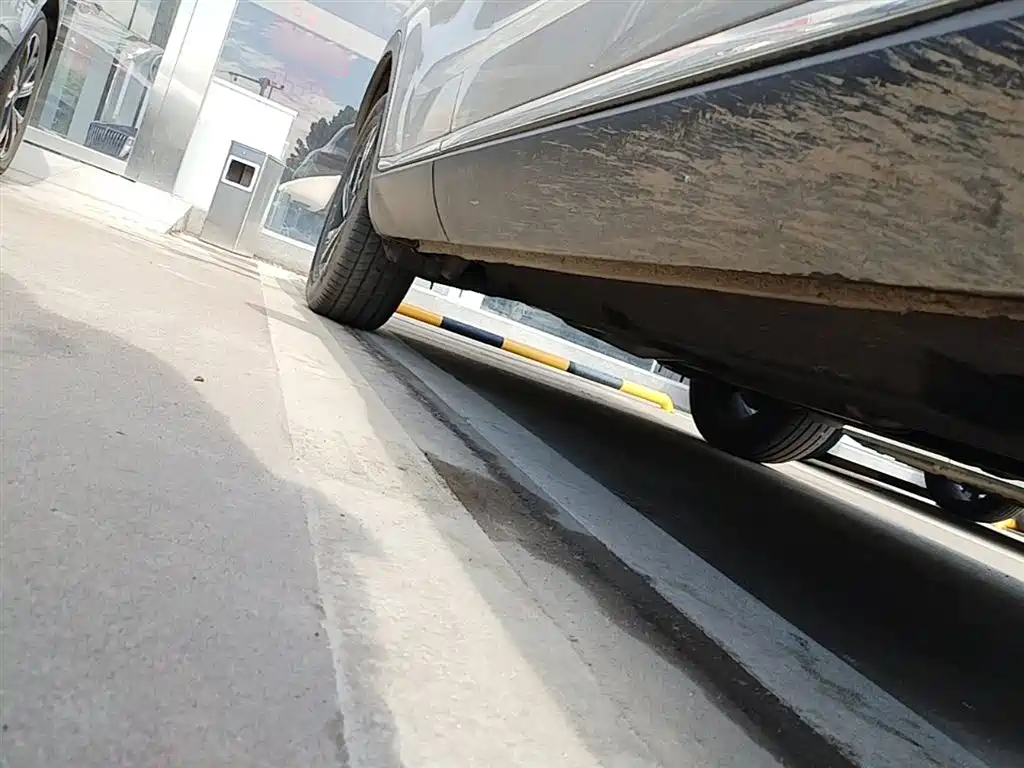 Hongqi HS5 2022 2.0T Smart Connect Premium Edition фото 19