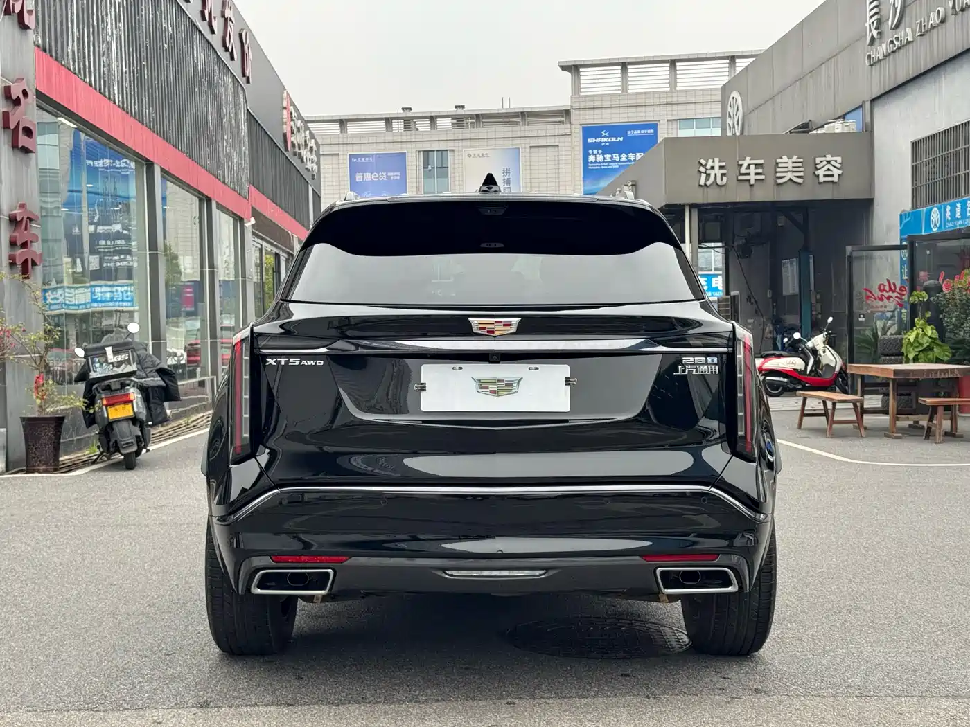 Cadillac XT5 2025 2.0T Premium Model фото 14