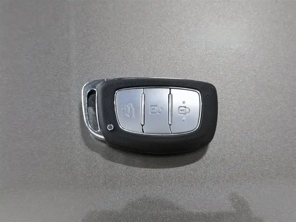 Hyundai Beijing Hyundai ix35 2013 2.0L Auto 2WD Smart GLS China IV фото 19