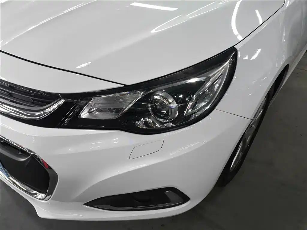 Chevrolet Malibu 2018 530T Automatic Luxury Edition фото 24