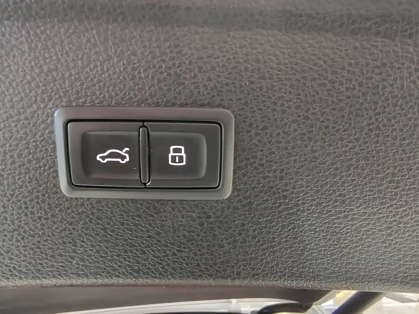 Audi Q5L 2022 40T Luxury Dynamic фото 18