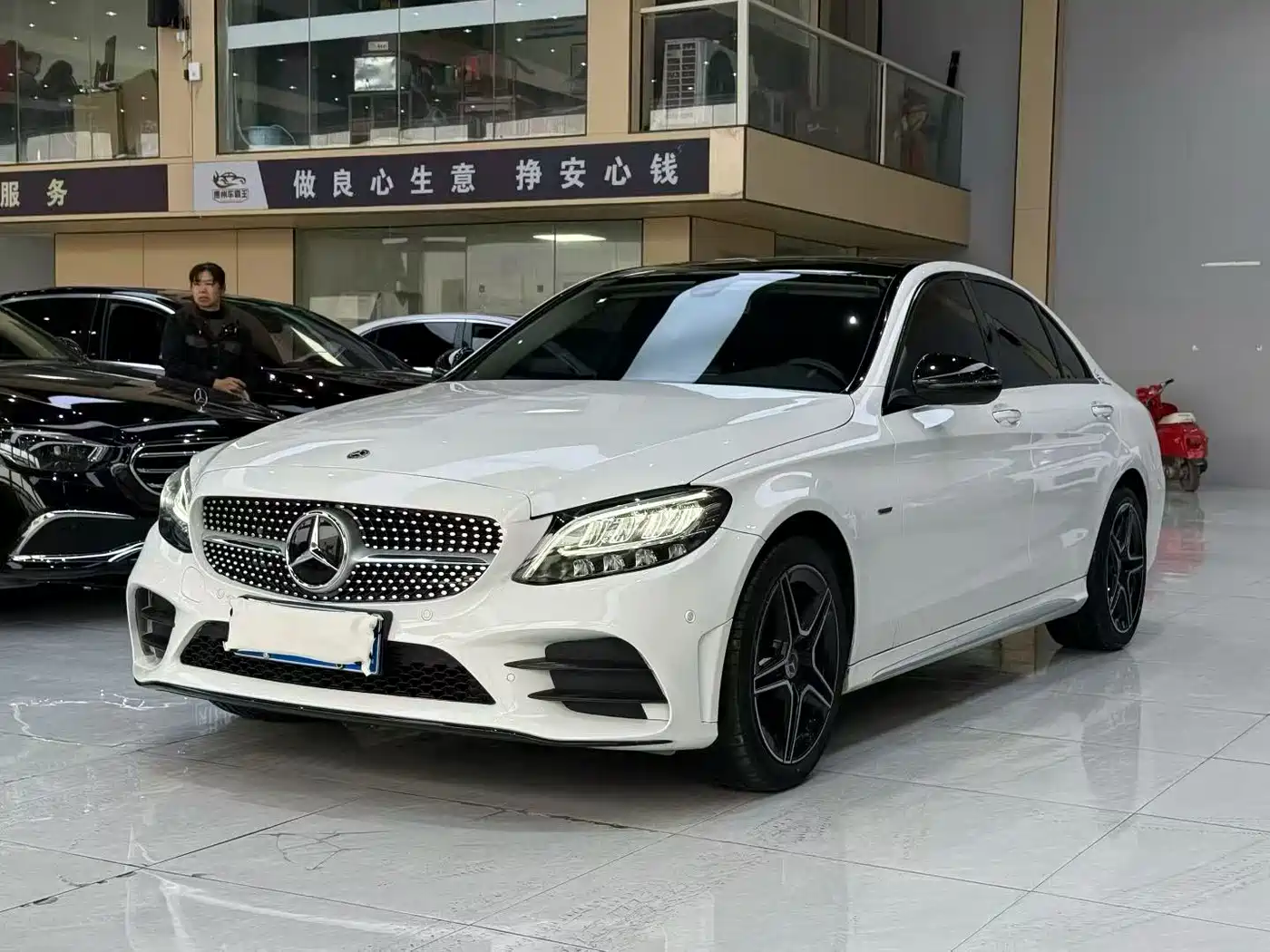 MERCEDES-BENZ C CLASS