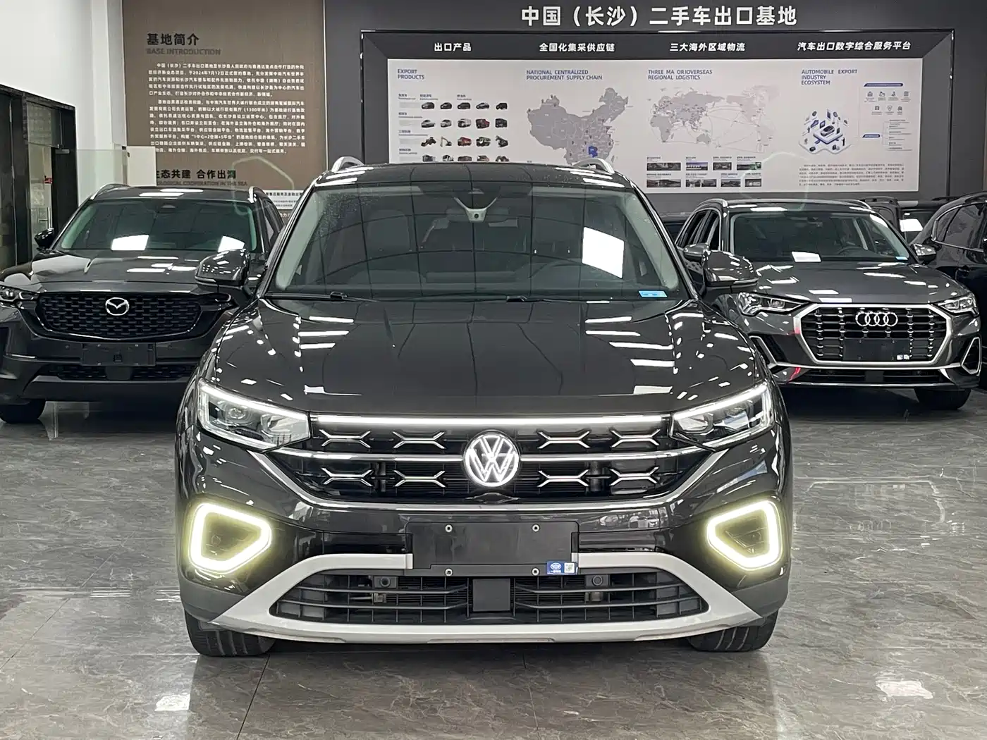 Volkswagen Tayron 2023 280TSI 2WD Luxury Plus Advanced Edition фото 2