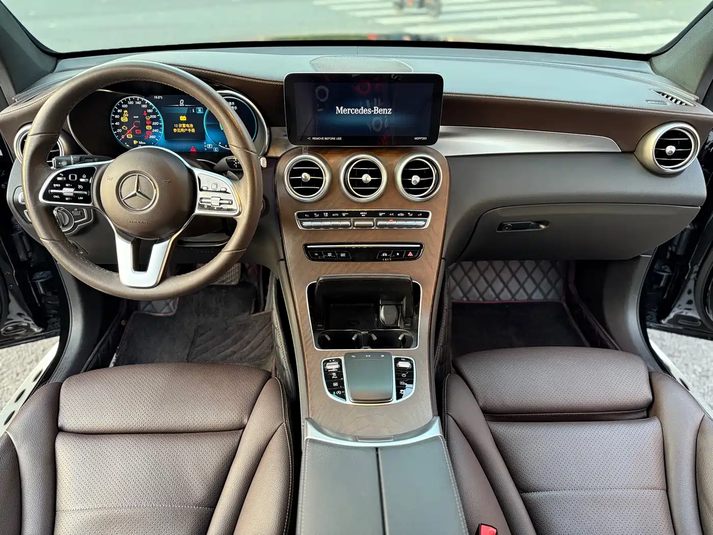 Mercedes-Benz GLC 2022 Facelift GLC 300 L 4MATIC Dynamic фото 5