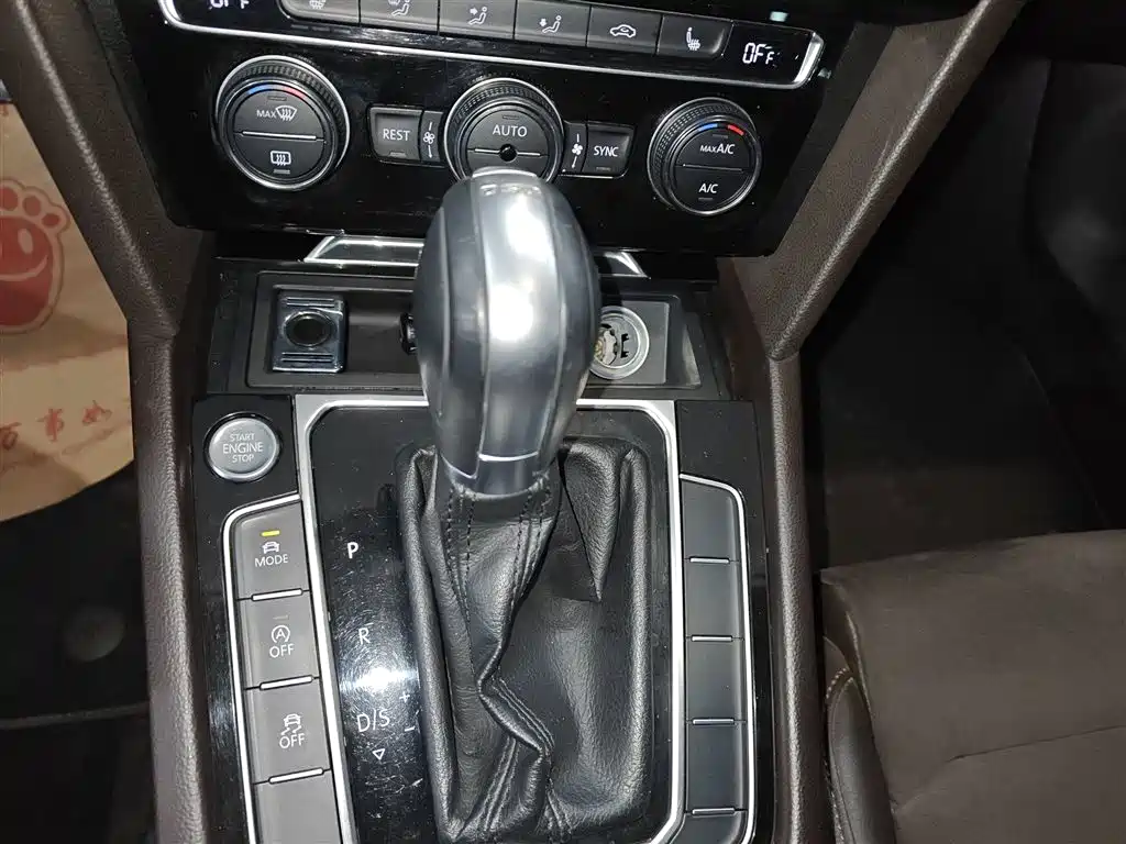 Volkswagen Weilan 2017 380TSI 2WD Freeway Edition фото 8