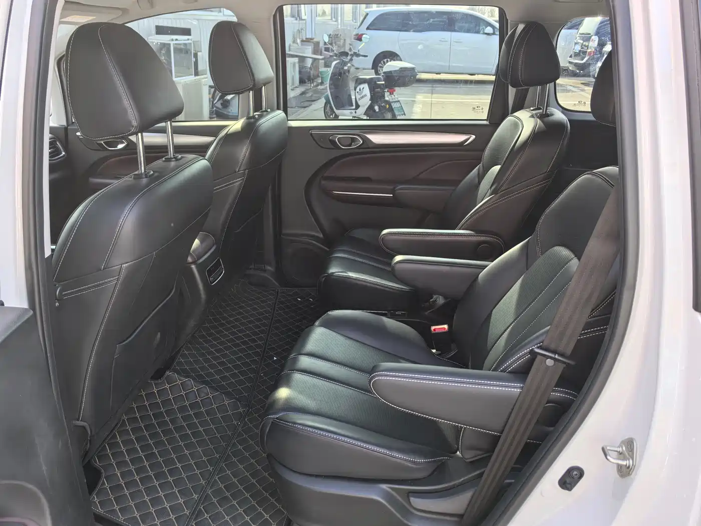 GAC Trumpchi Trumpchi M6 2023 PRO 270T DCT Premium Edition фото 5