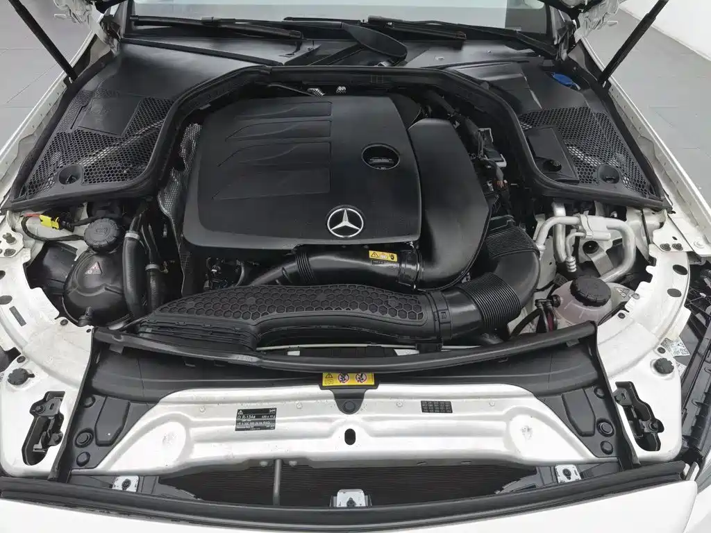 Mercedes-Benz C-Class, миниатюра 6