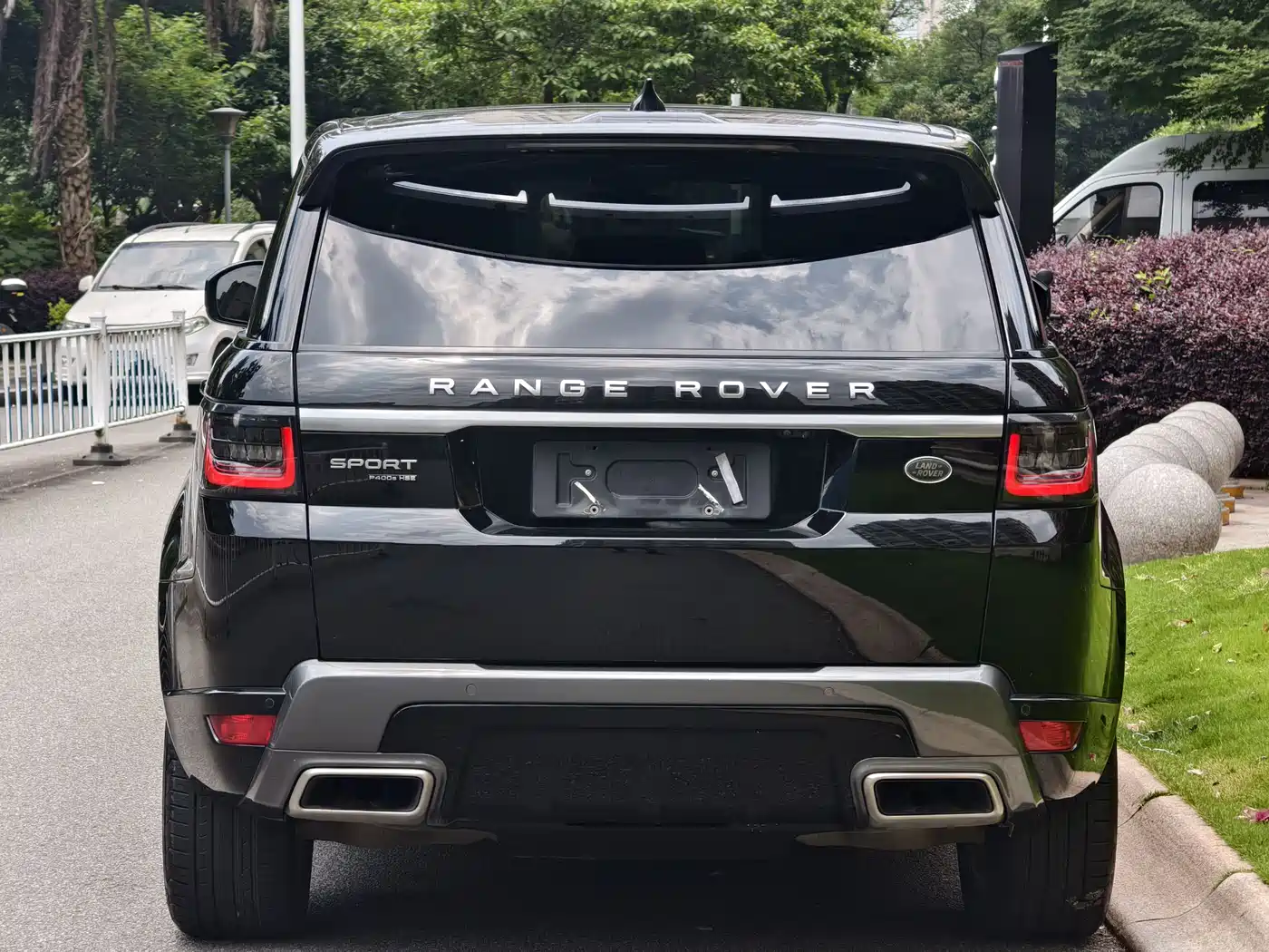 Land Rover Range Rover Sport PHEV 2018 Model P400e фото 6