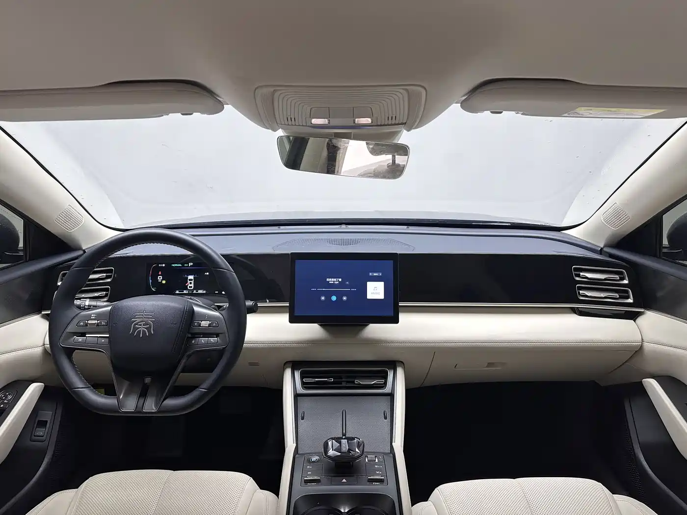 BYD Qin L 2024 2024 DM-i 80KM Leading Edition