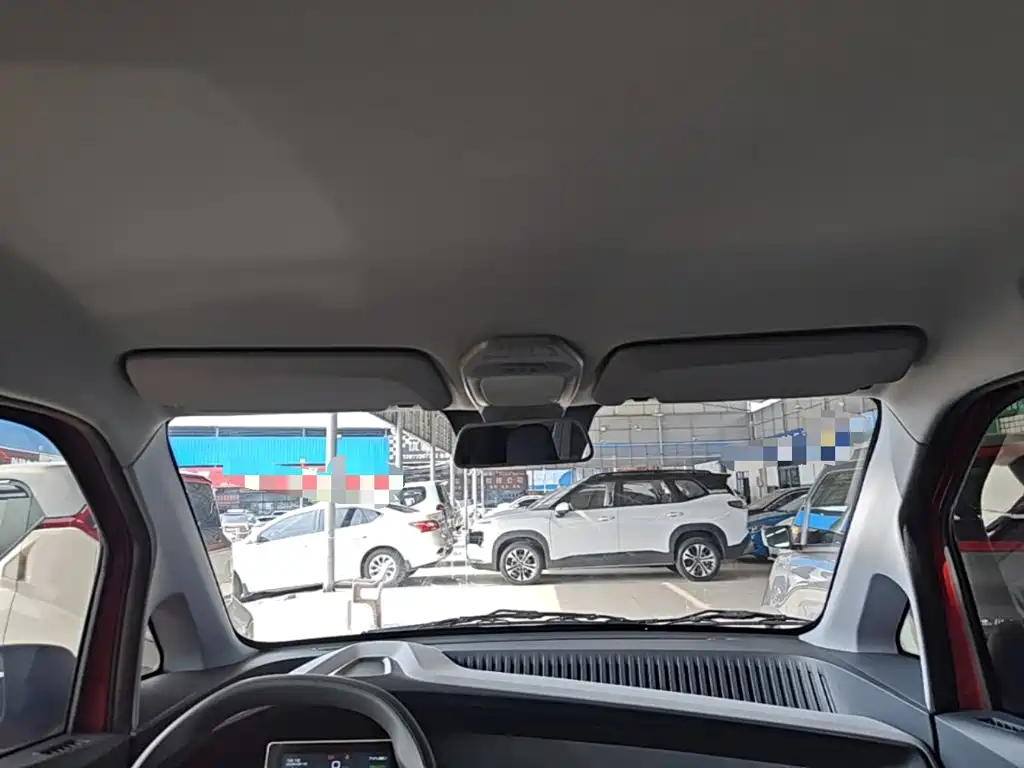 BAOJUN E200