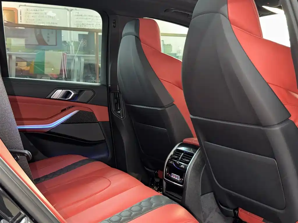 BMW X5 M 2023 Model X5 M Thunder Edition фото 22