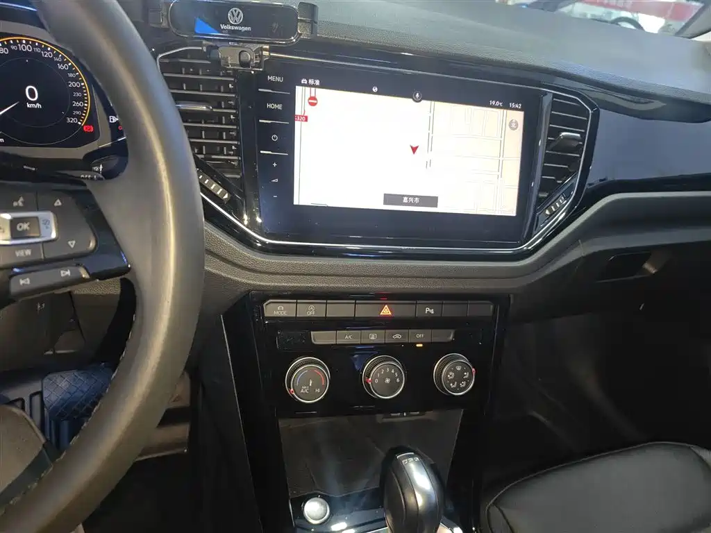 Volkswagen T-ROC 2022 280TSI DSG 2WD Comfort PLUS фото 13