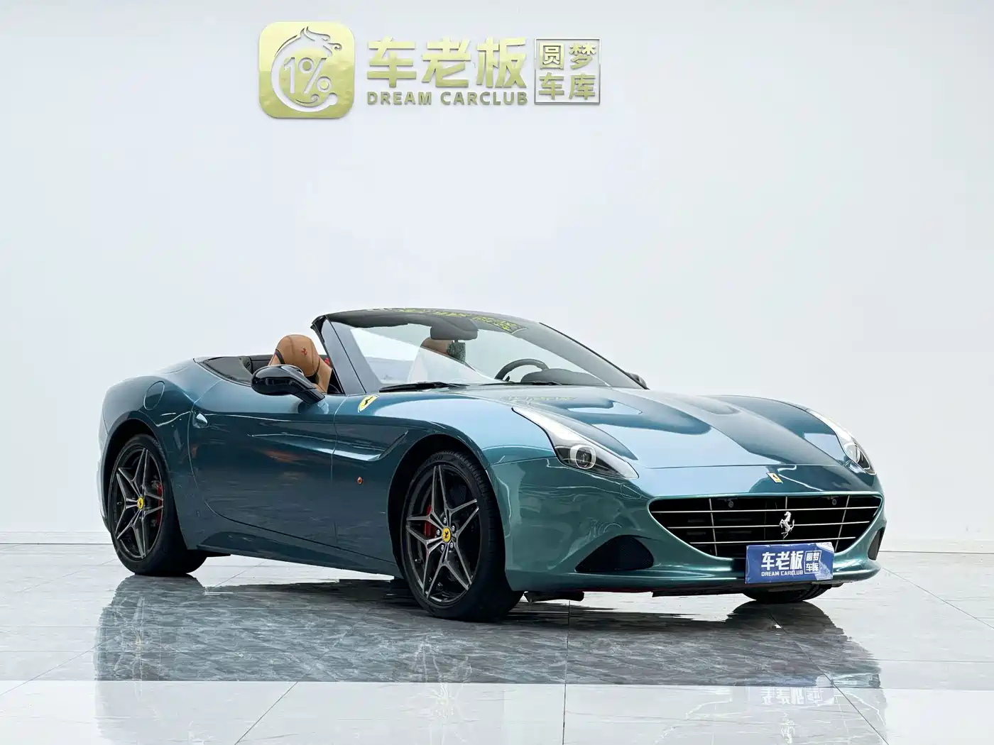 Ferrari California T 2016 2015 3.9T Standard