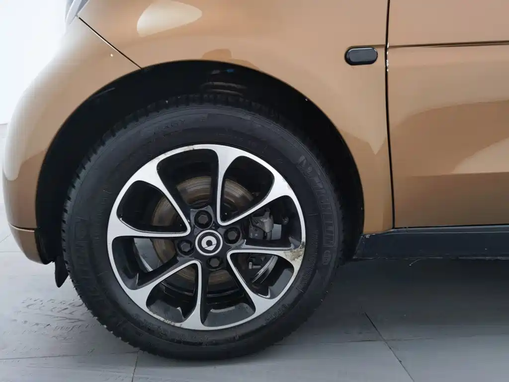Photo 17 - smart fortwo