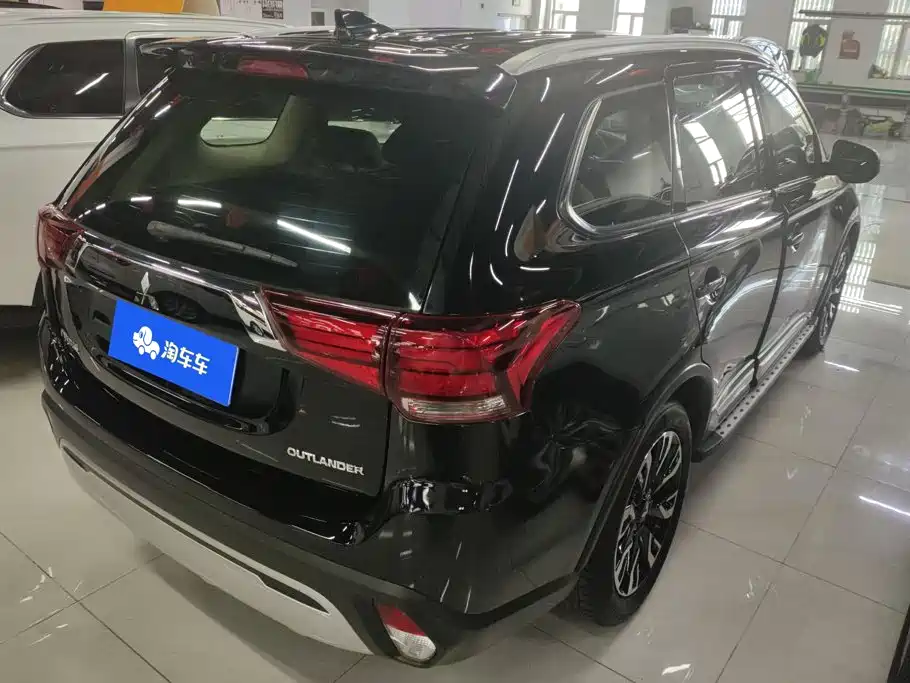 Mitsubishi Outlander 2021 2019 2.0L 2WD Enjoy Edition 5-seater China V