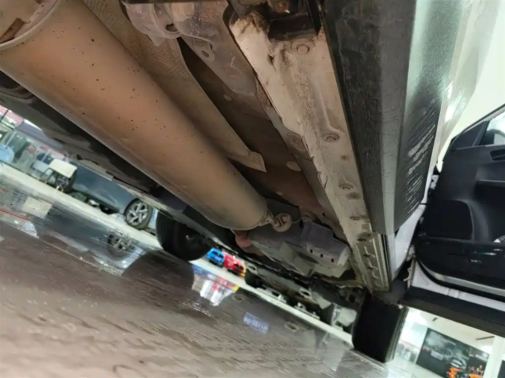 Toyota RAV4 Rongfang 2018 2.0L CVT 2WD Trend X Edition фото 21