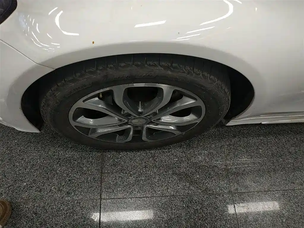 Mercedes-Benz C-Class 2017 C 180 L Sport фото 23