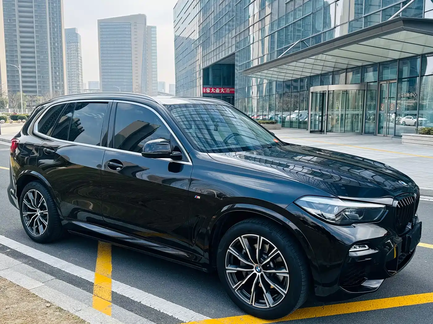 BMW X5 (Import) 2021 Facelift xDrive30i M Sport Package фото 3