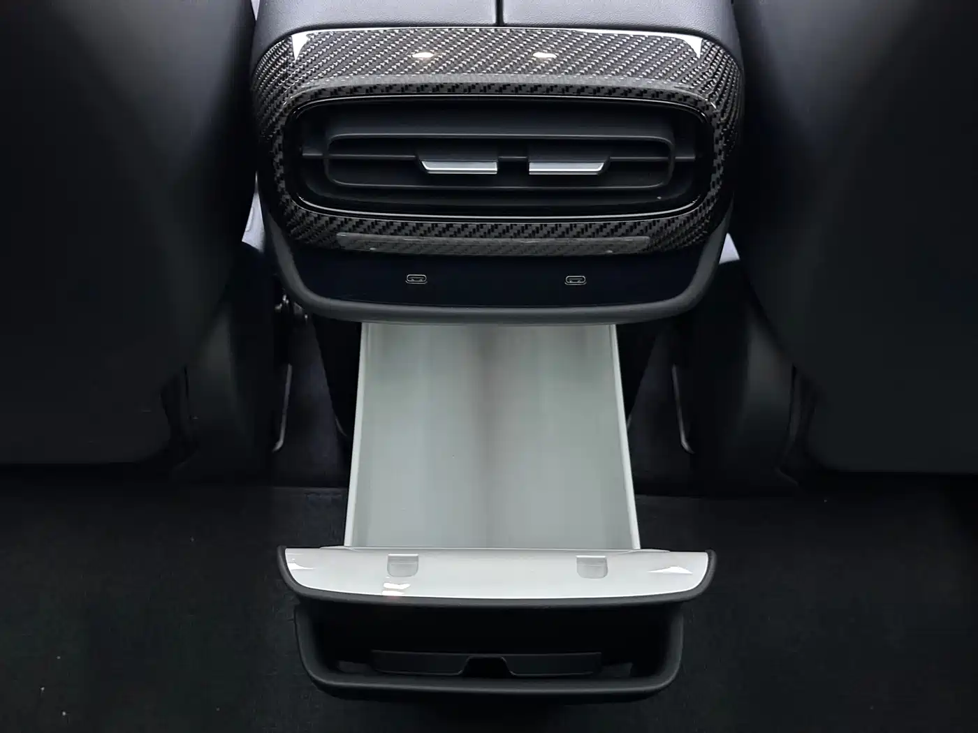 XIAOMI CAR XIAOMI SU7 ULTRA