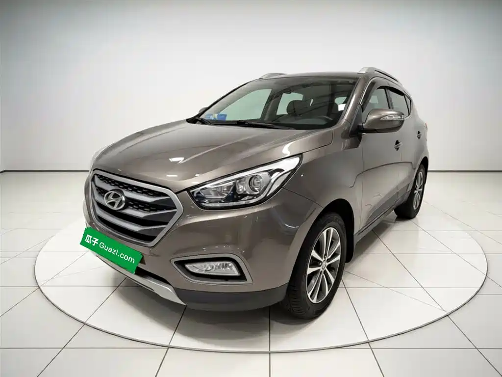 Hyundai Beijing Hyundai ix35 2013 2.0L Auto 2WD Smart GLS China IV фото 2