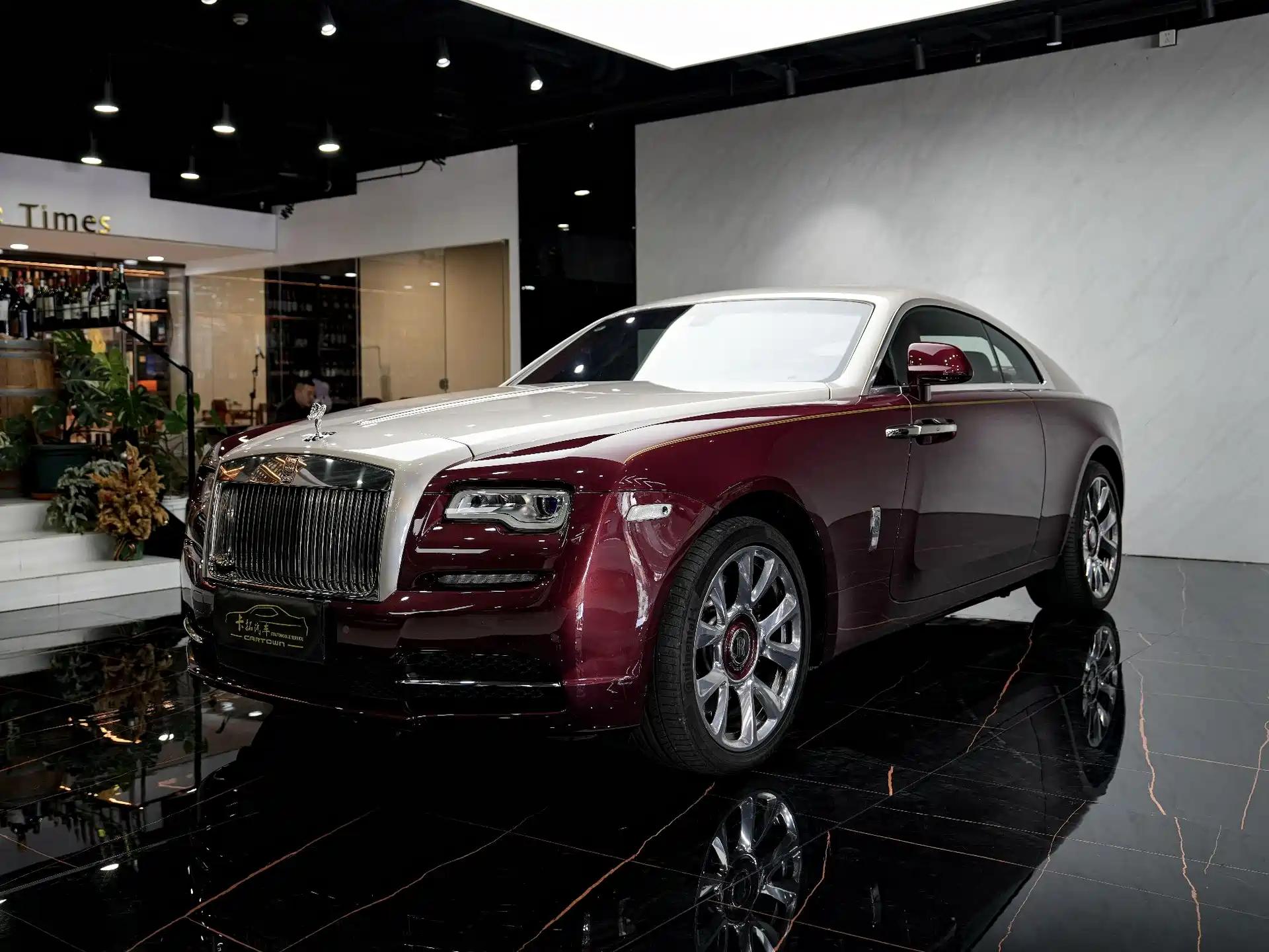 Photo 3 - Rolls-Royce Wraith