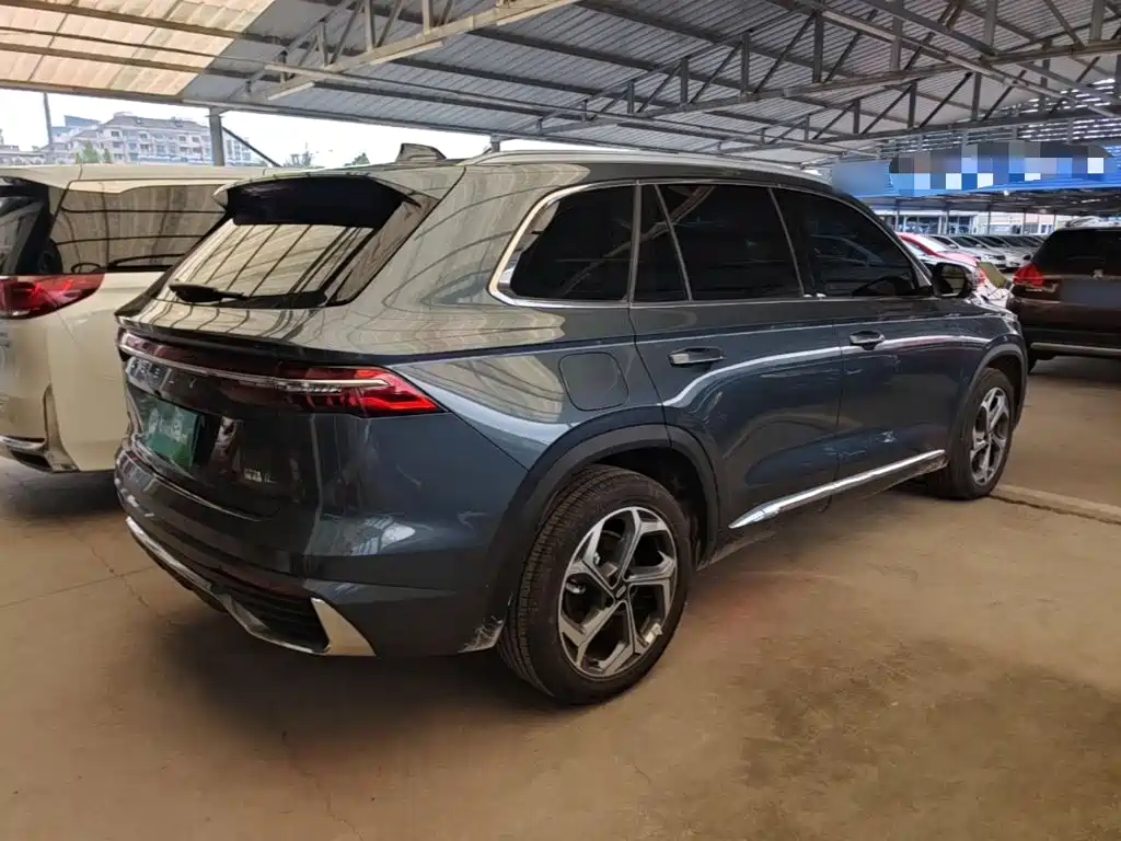 Фото 7 - Geely Monjaro