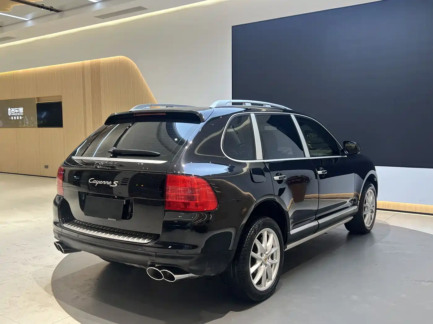 Porsche Cayenne 2006 Cayenne S 4.5L AT фото 4
