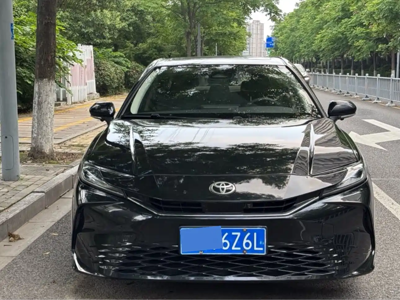 Toyota Camry 2024 Hybrid 2.0HGVP Luxury Edition фото 2