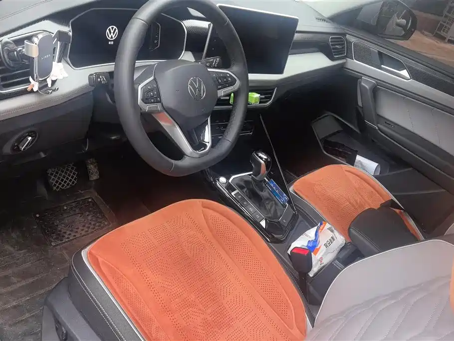 Volkswagen Tayron 2024 300TSI 2WD Luxury Plus Advanced фото 9