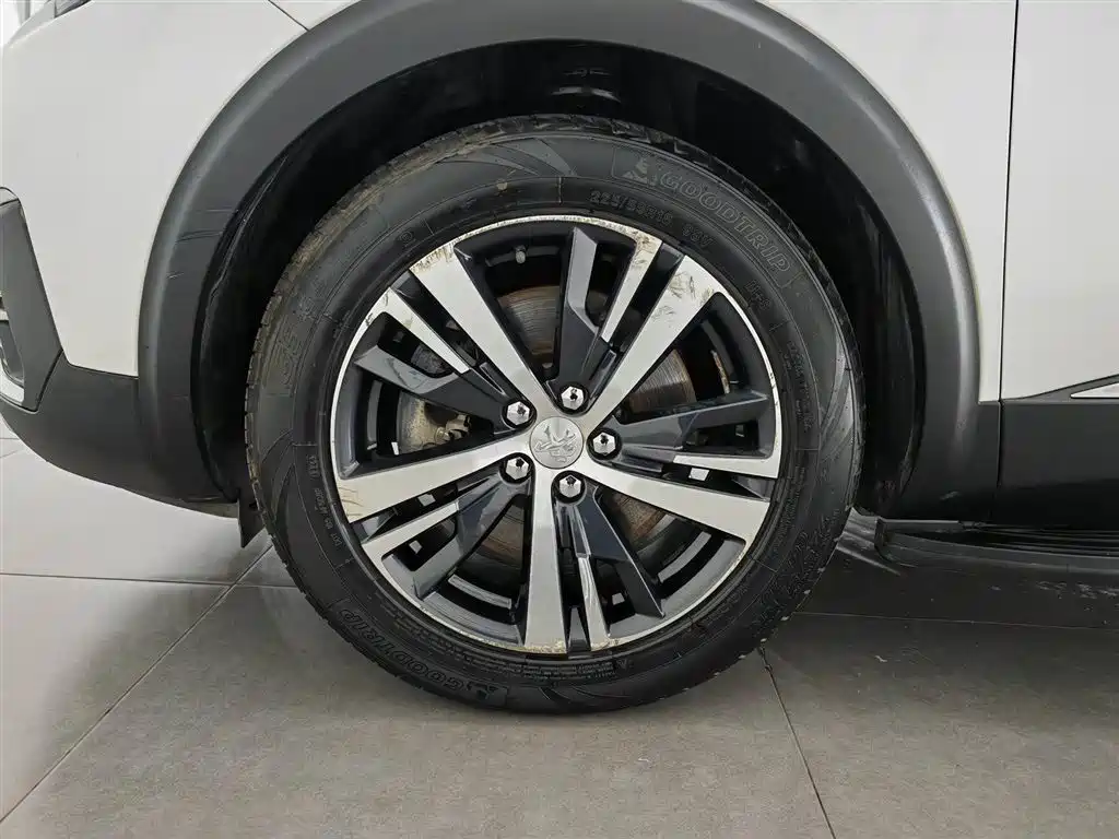 Peugeot 5008 2017 380THP 7-seat Elite Edition фото 17