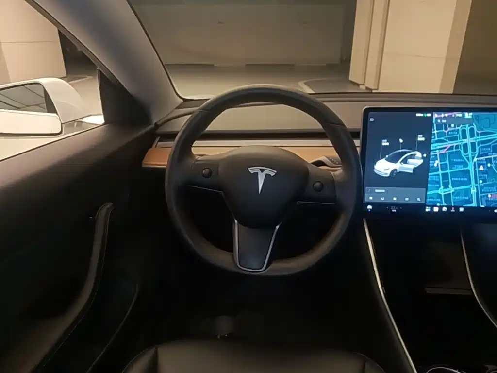 Tesla Model 3 2020 2020 Facelift Long Range Rear-Wheel Drive