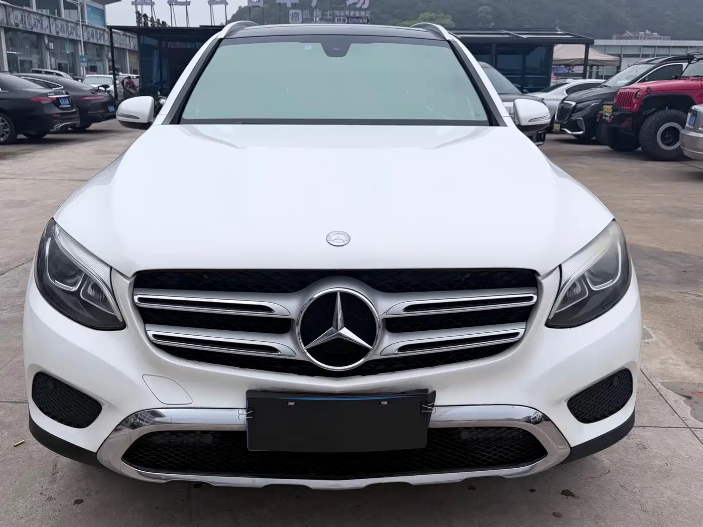 Mercedes-Benz GLC 2016 GLC 260 4MATIC Dynamic фото 2