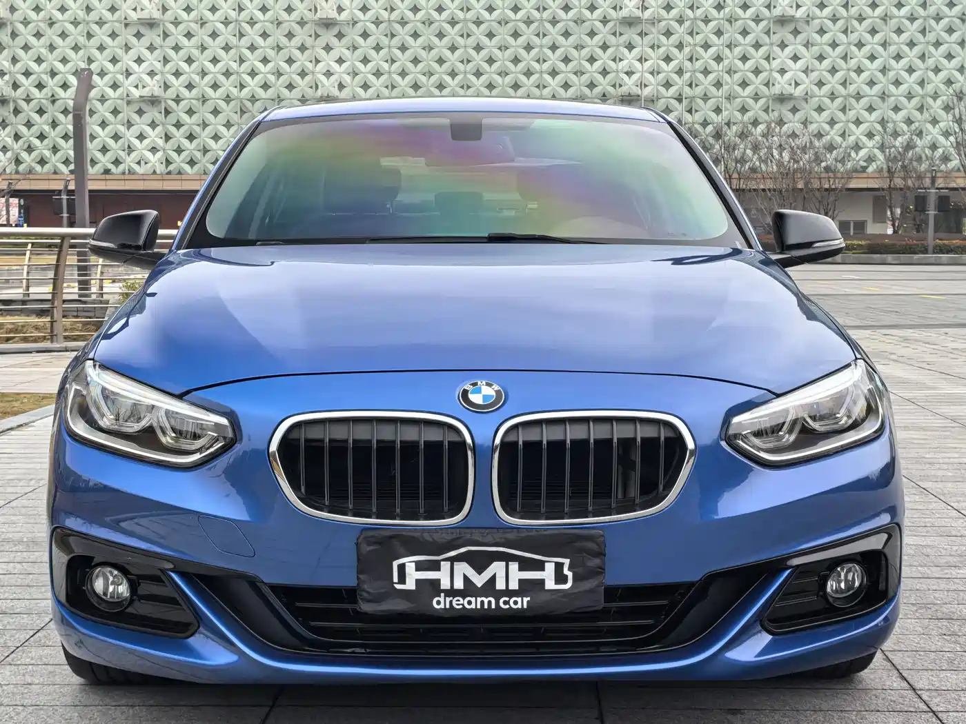 BMW 1 Series 2018 118i Sport Edition фото 2
