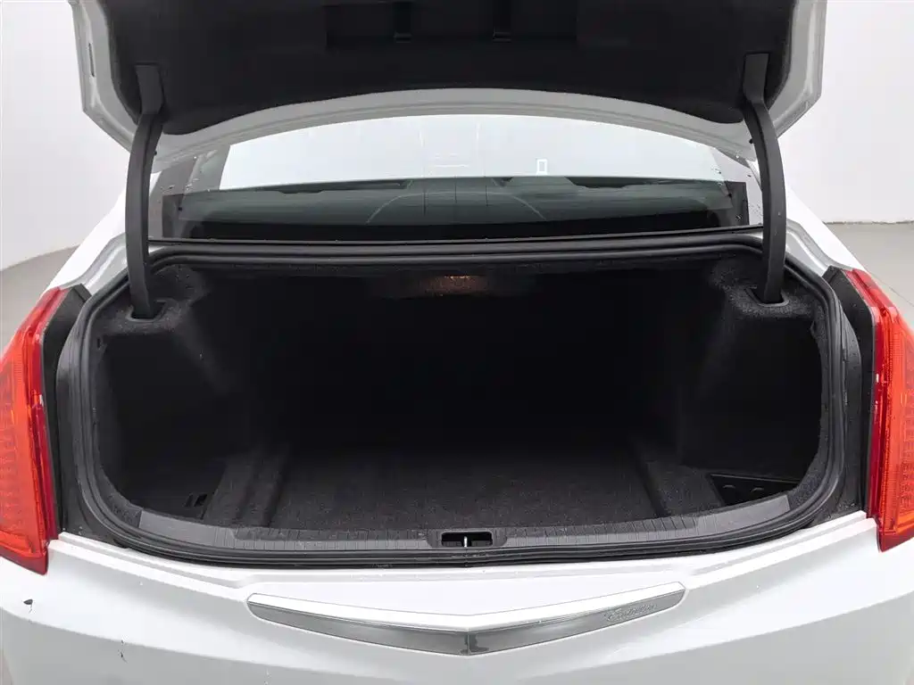 Cadillac ATS-L 2017 28T Technology фото 16