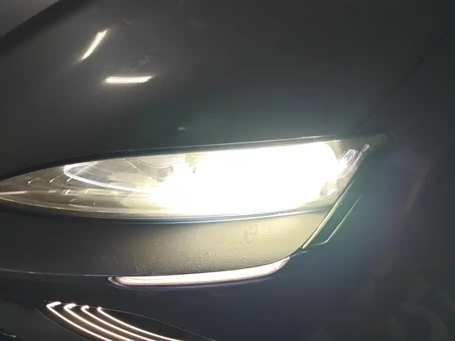 BYD Seal 2022 550km Standard Range RWD Premium фото 5
