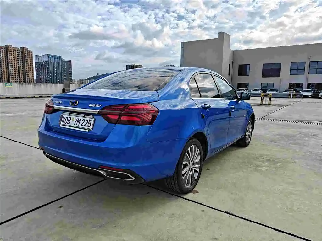 GEELY EMGRAND NEW ENERGY