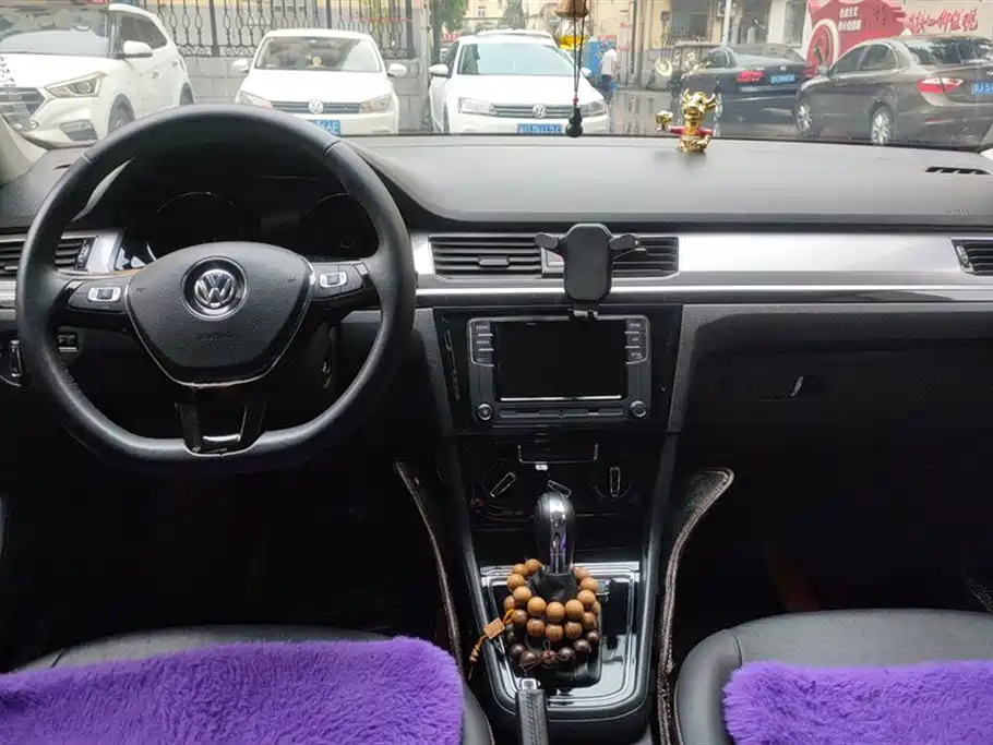 Volkswagen Bora 2017 1.6L Automatic Comfort фото 12