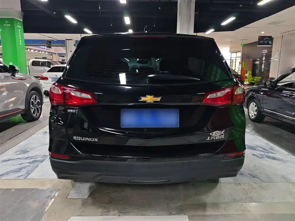 Chevrolet Equinox 2018 535T Automatic Frontier Edition фото 4