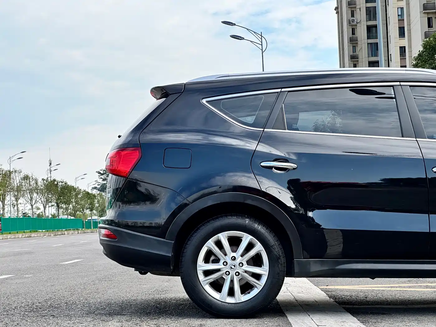 Dongfeng Fengguang Fengguang 580 2016 2016 Model 1.8L Manual Comfort Version