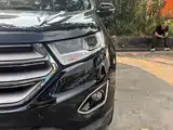 Фото 13 - Ford Edge