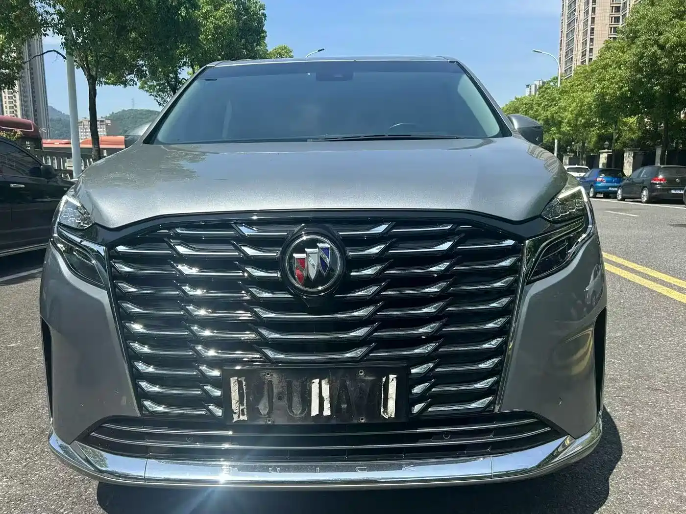 Buick GL8 2023 ES Landmaster Exclusive фото 3