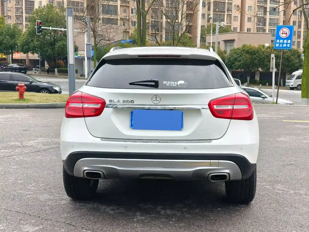 Mercedes-Benz GLA 2016 GLA 200 Fashion фото 6