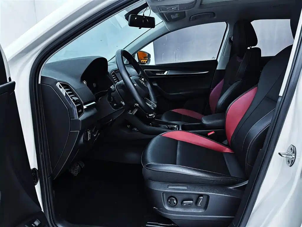 Škoda Karoq 2022 TSI280 Luxury Edition фото 13