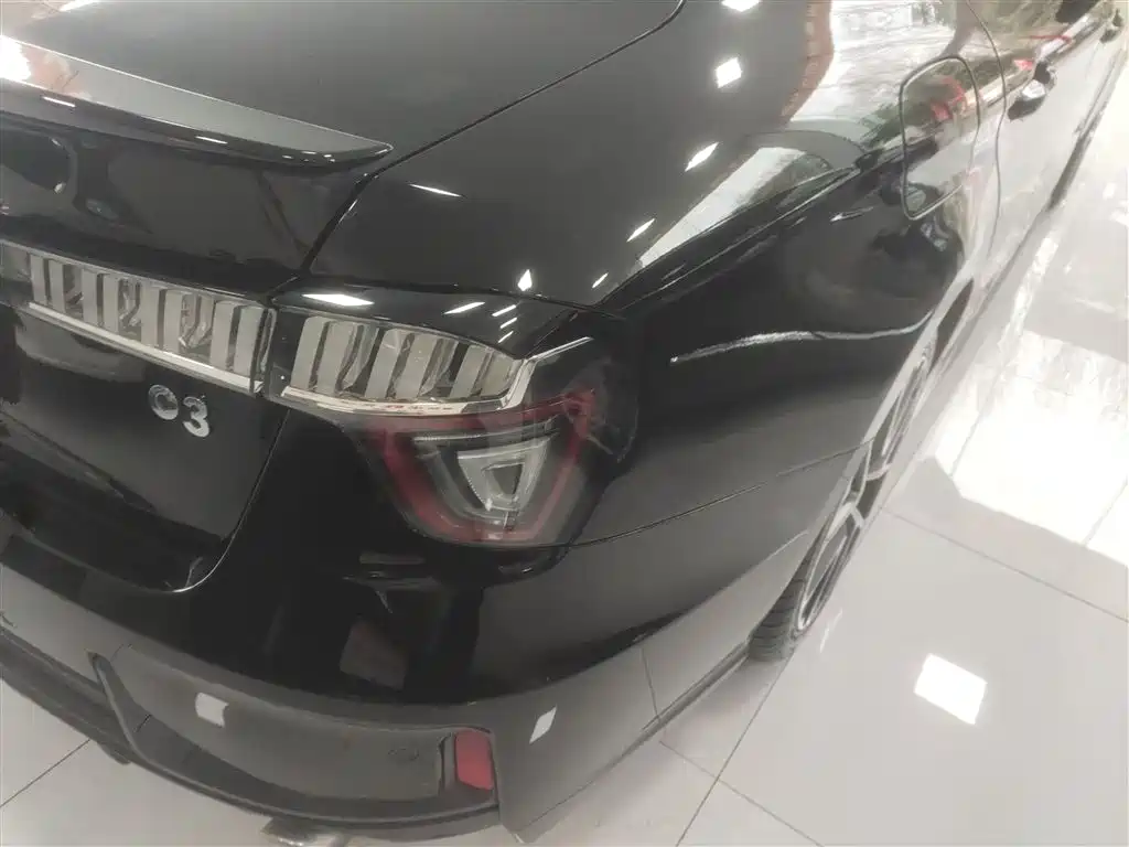 Lynk & Co 03 2021 1.5TD DCT Jin Champion Edition фото 8
